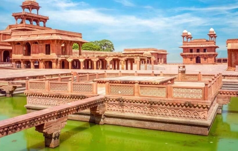 Fatehpur Sikri Half Day Tour